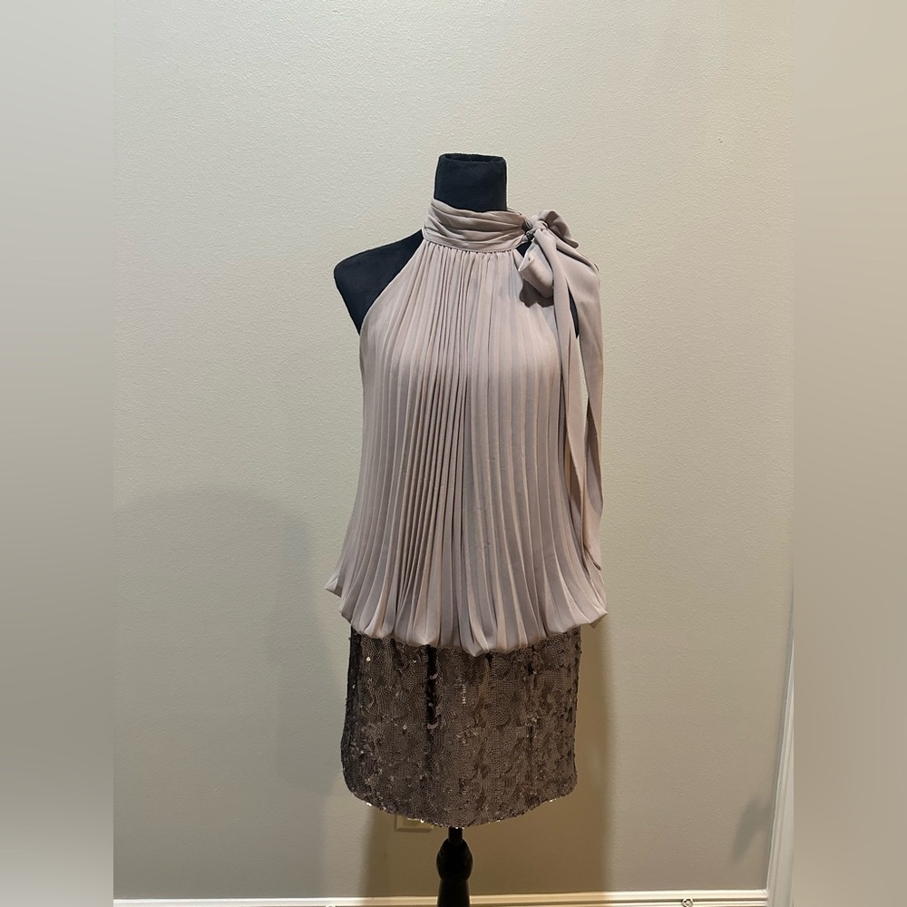 Elegant Pleated Halter Top - Cream